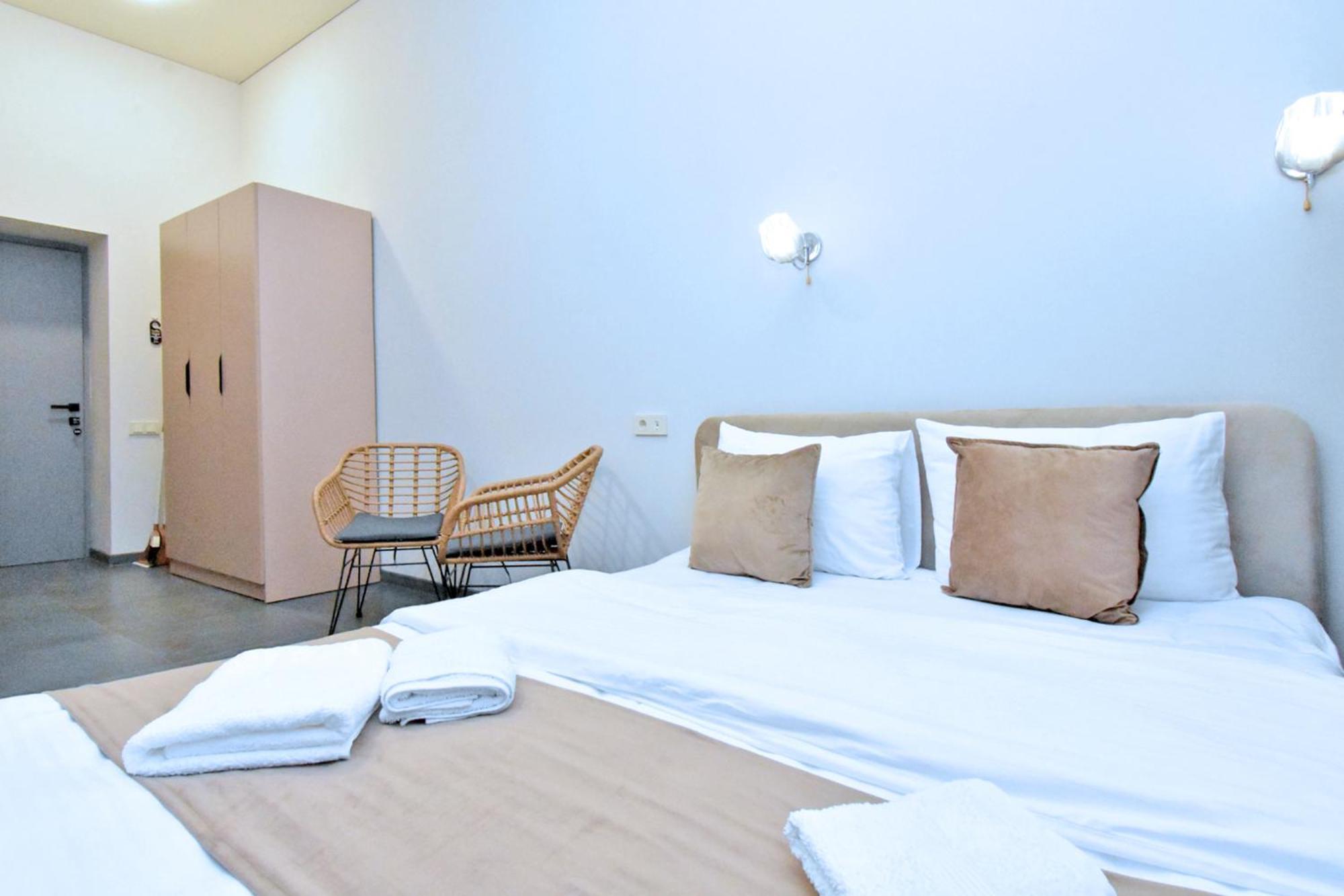 Seva Apart-Hotel Komitas Erywań Zewnętrze zdjęcie